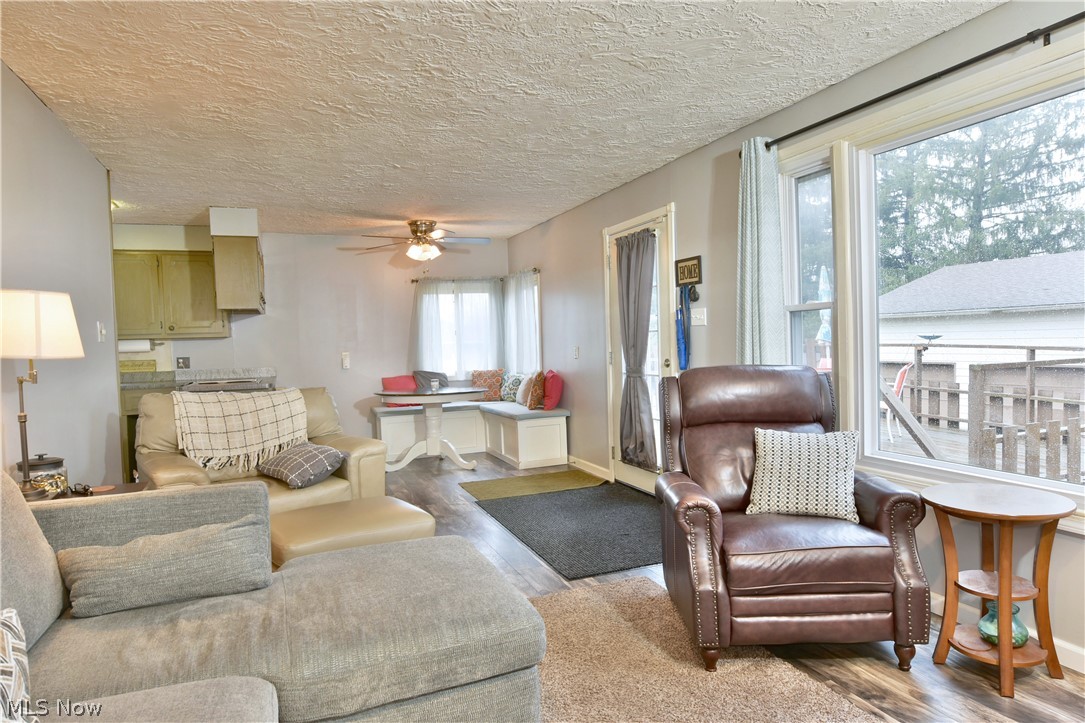 457 North Road Southeast Warren, OH 44484 - Photo 6 of 35 Gallery Image 6