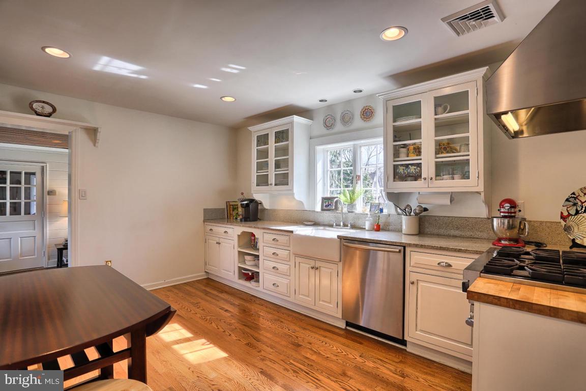 1312 Newton Road Lancaster, PA 17603 - Photo 21 of 51 Gallery Image 21