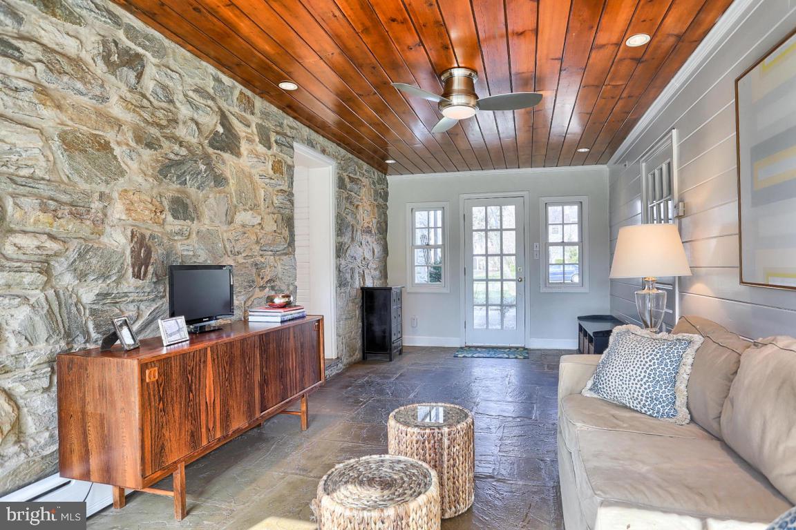 1312 Newton Road Lancaster, PA 17603 - Photo 33 of 51 Gallery Image 33