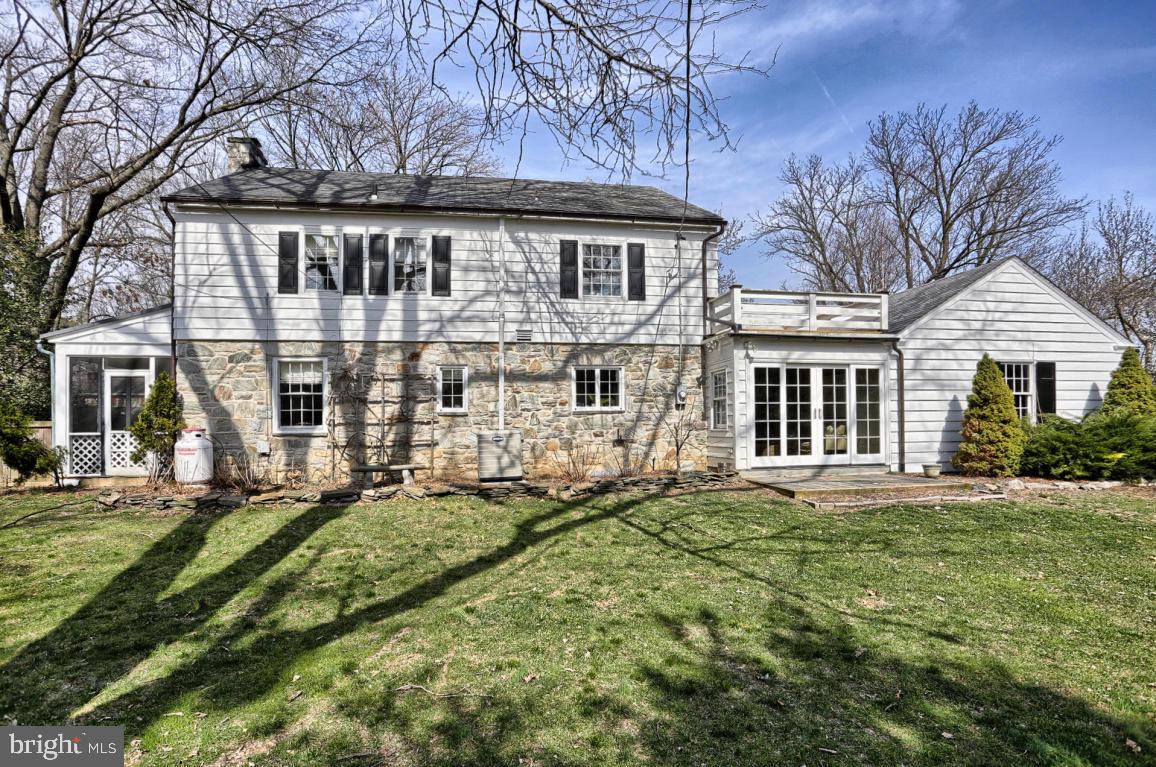 1312 Newton Road Lancaster, PA 17603 - Photo 9 of 51 Gallery Image 9