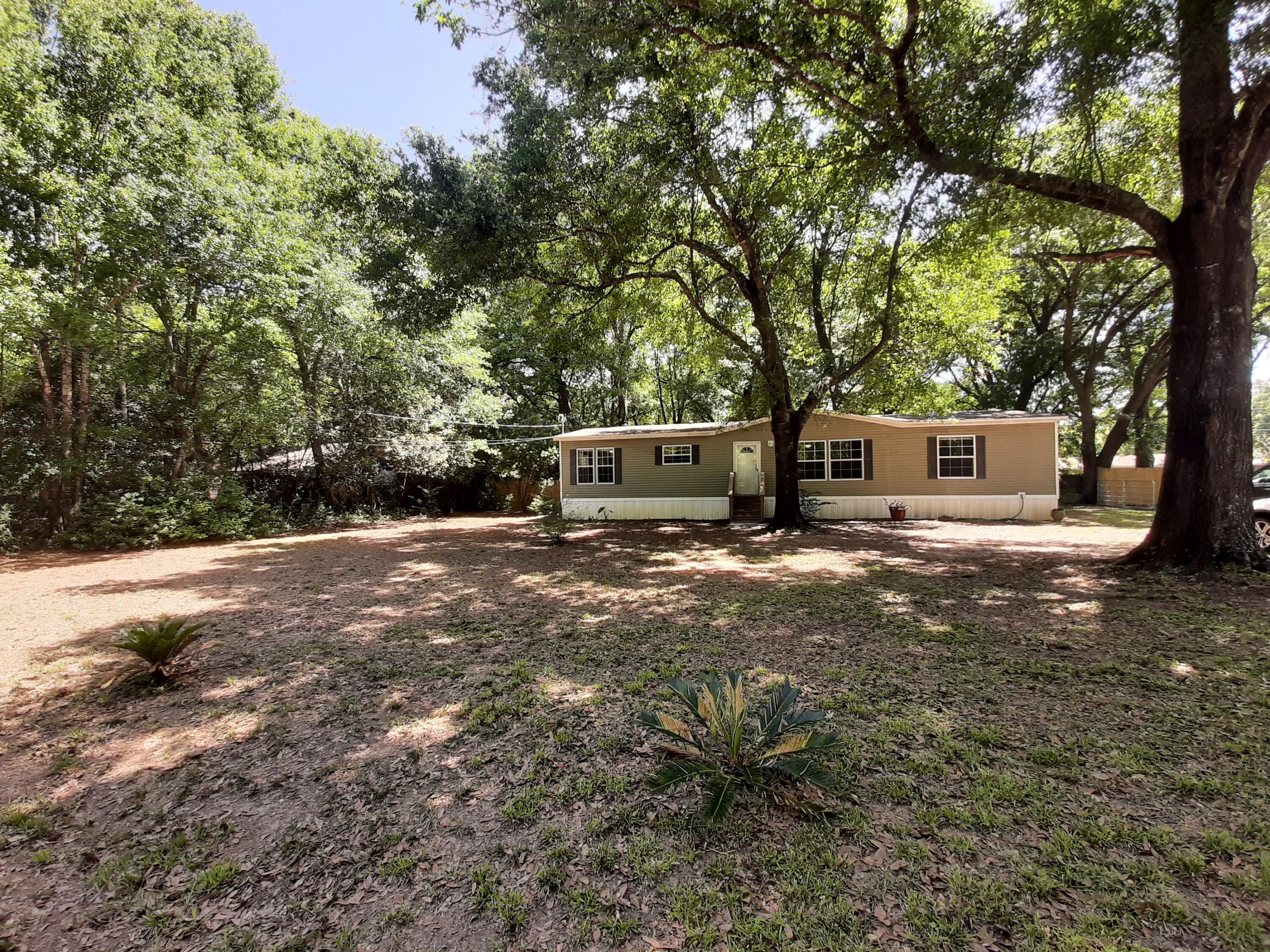4030 Huckleberry Finn Road Milton, FL 32583 - Photo 3 of 31 h front 2