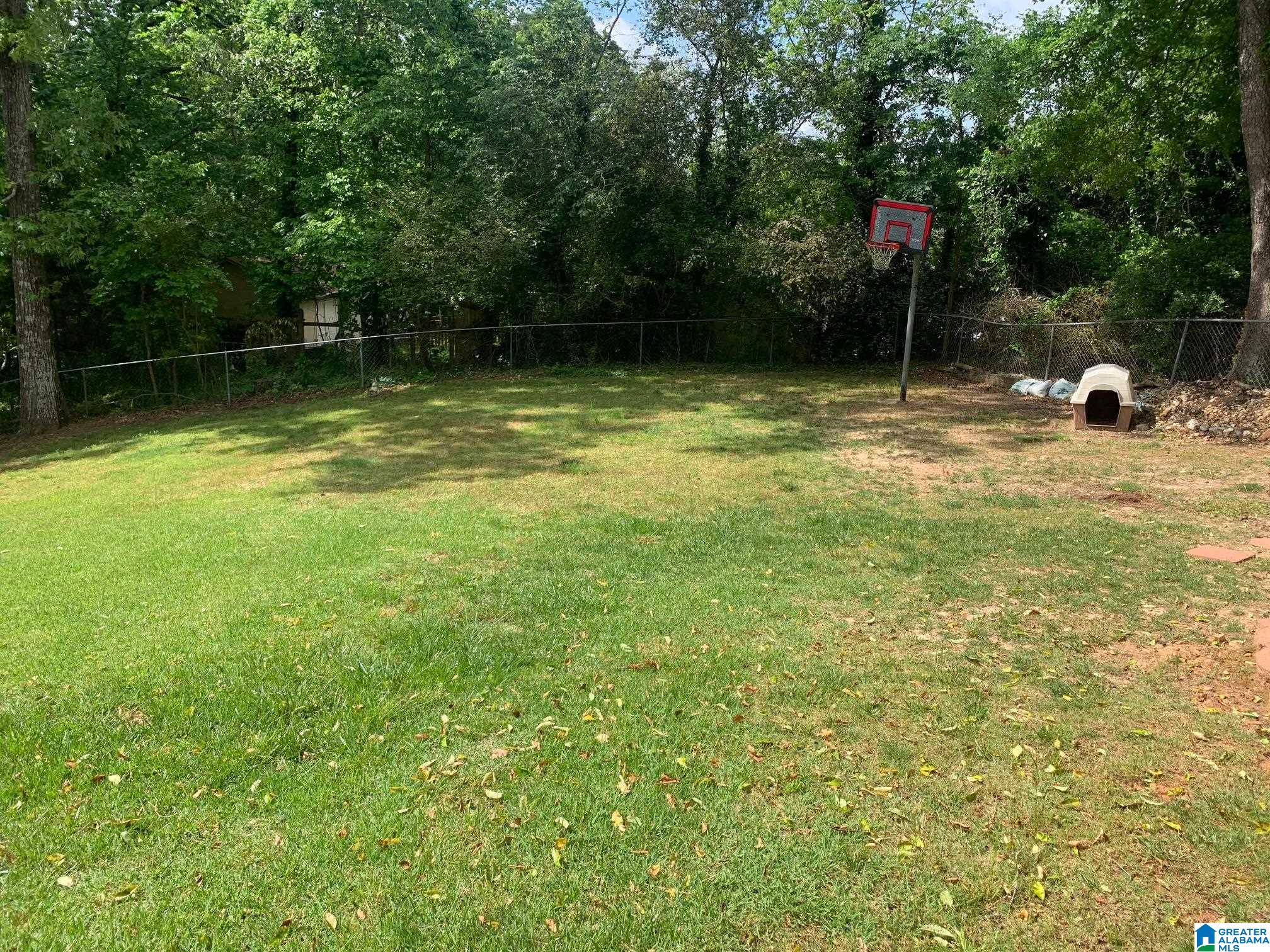 104 Autumn Trail Anniston, AL 36206 - Photo 5 of 30