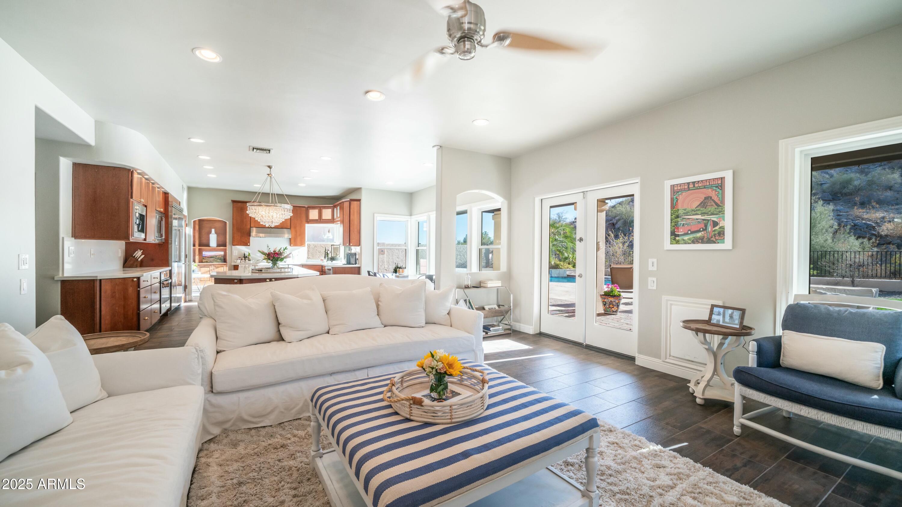 14052 South 24th Way Phoenix, AZ 85048 - Photo 20 of 70 Great Room/Family Room