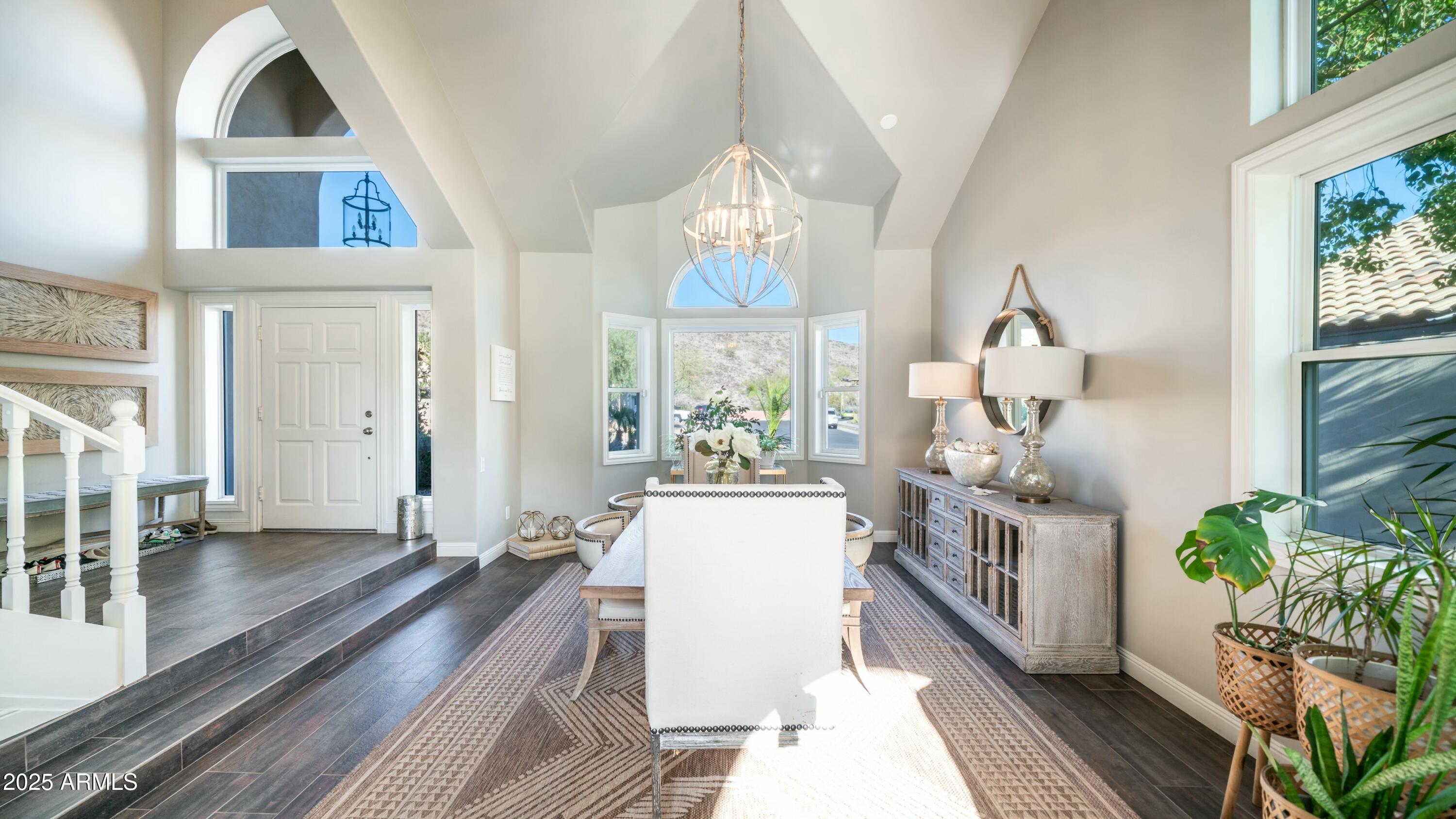 14052 South 24th Way Phoenix, AZ 85048 - Photo 10 of 70 Living Room View to dining