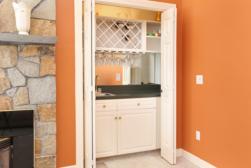 80 Thoreau Road Canton, MA 02021 - Photo 8 of 30 Gallery Image 8