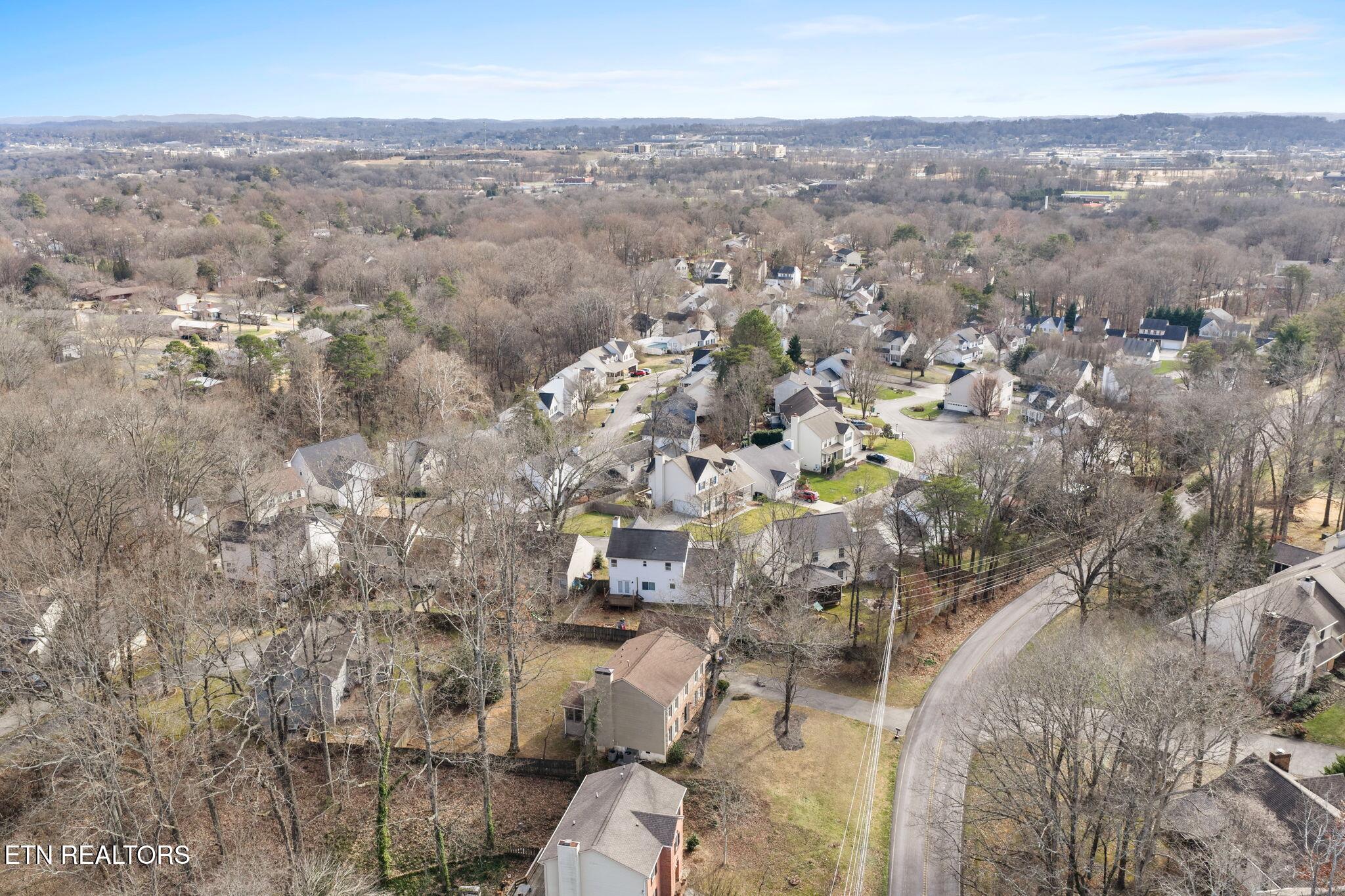 1100 Bob Kirby Road Knoxville, TN 37923 - Photo 2 of 38 3-web-or-mls-100 Bob Kirby--29
