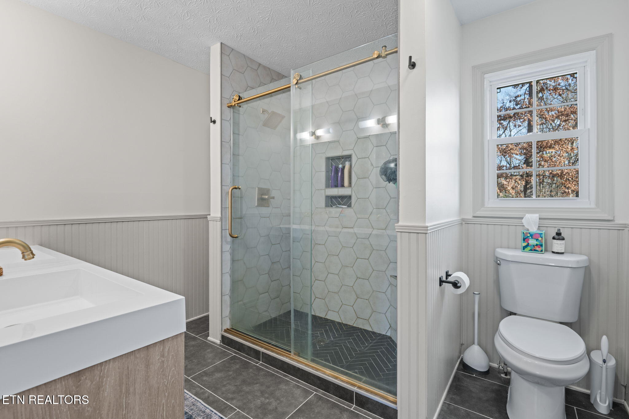 1100 Bob Kirby Road Knoxville, TN 37923 - Photo 31 of 38 16-web-or-mls-100 Bob Kirby-6529