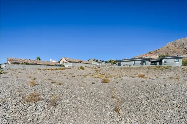 $225,000 | 7150 Pico Rio Court, Las Vegas, NV 89156