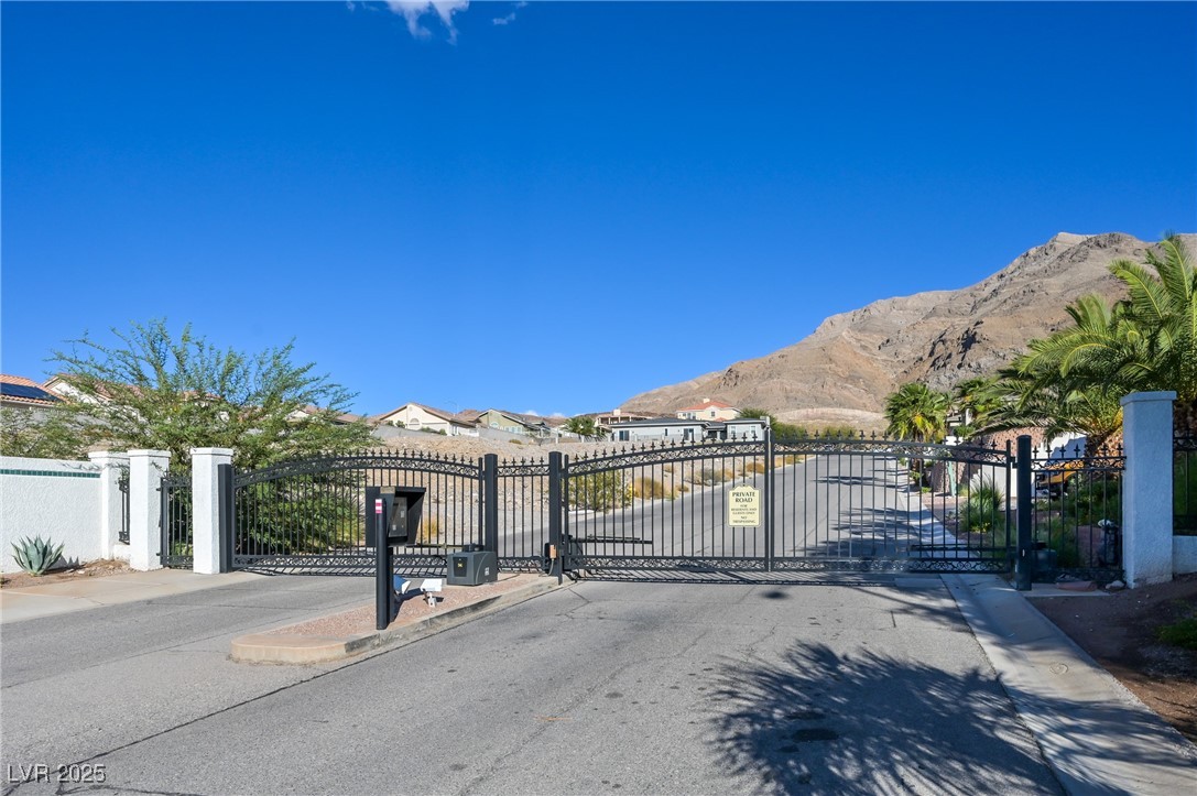 7150 Pico Rio Court Las Vegas, NV 89156 - Photo 14 of 20