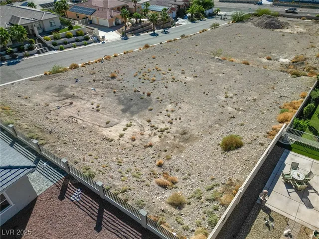 $225,000 | 7150 Pico Rio Court, Las Vegas, NV 89156