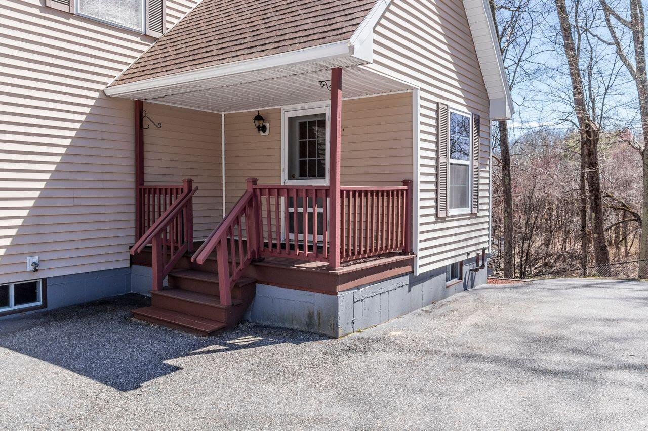 20 Fitzgerald Avenue Lewiston, ME 04240 - Photo 4 of 62 20240426DS-71013