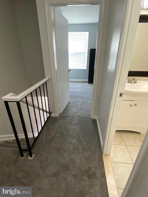 7020 Palamar Turn Lanham, MD 20706 - Photo 19 of 27 Hall view into master and hall bath