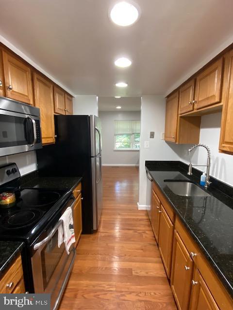 7020 Palamar Turn Lanham, MD 20706 - Photo 5 of 27 Gallery Kitchen