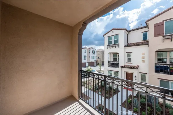 $4,795 | 2317 West Broadway, Unit 46, Anaheim, CA 92805