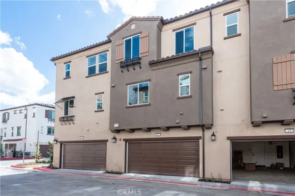 $4,795 | 2317 West Broadway, Unit 46, Anaheim, CA 92805