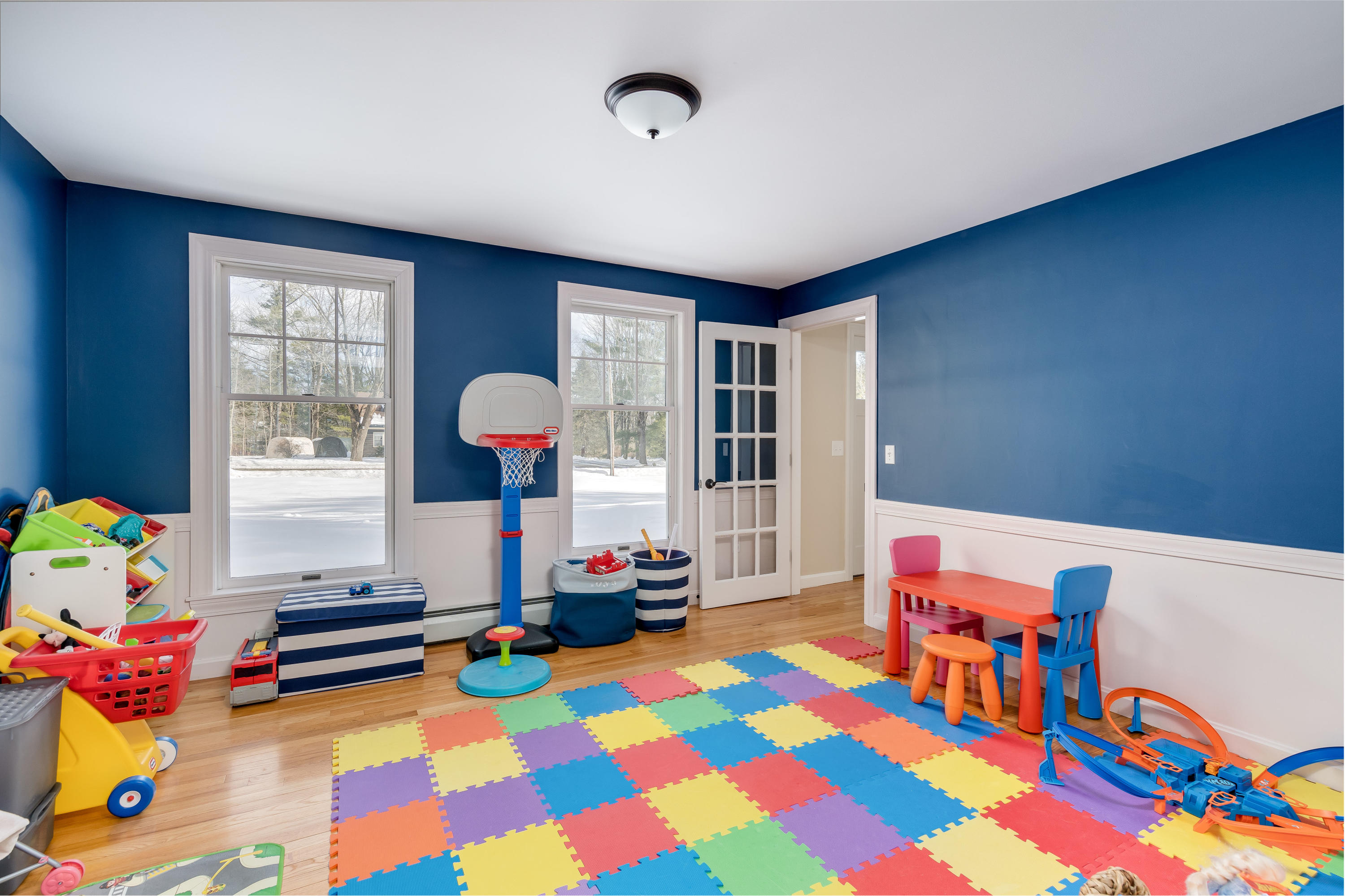 22 Merrill Road Falmouth, ME 04105 - Photo 13 of 28 021_22merrillrdfalmouth-19