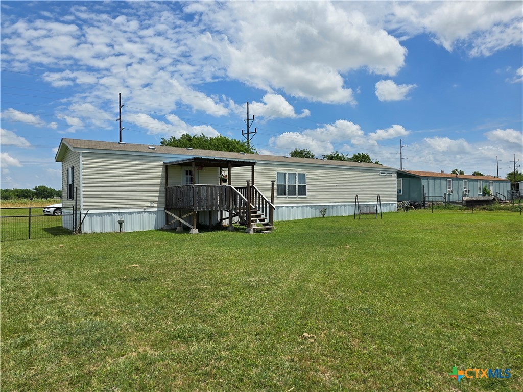 412 Coryell City Road Gatesville, TX 76528 - Photo 31 of 34 a view of a house with backyard and porch