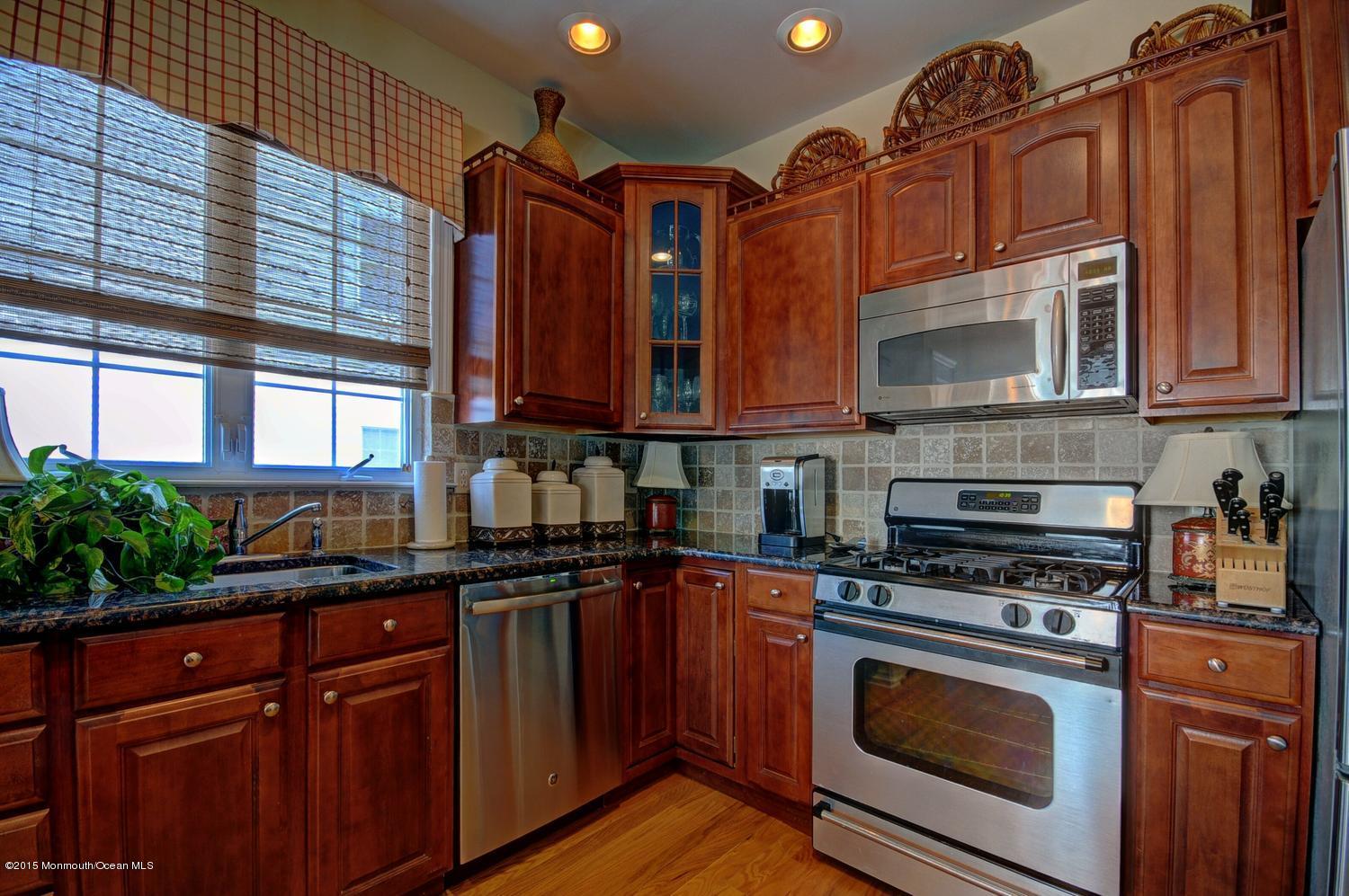 45 Pancoast Road Waretown, NJ 08758 - Photo 3 of 23 45 Pancoast Rd Ocean Township-large-013-