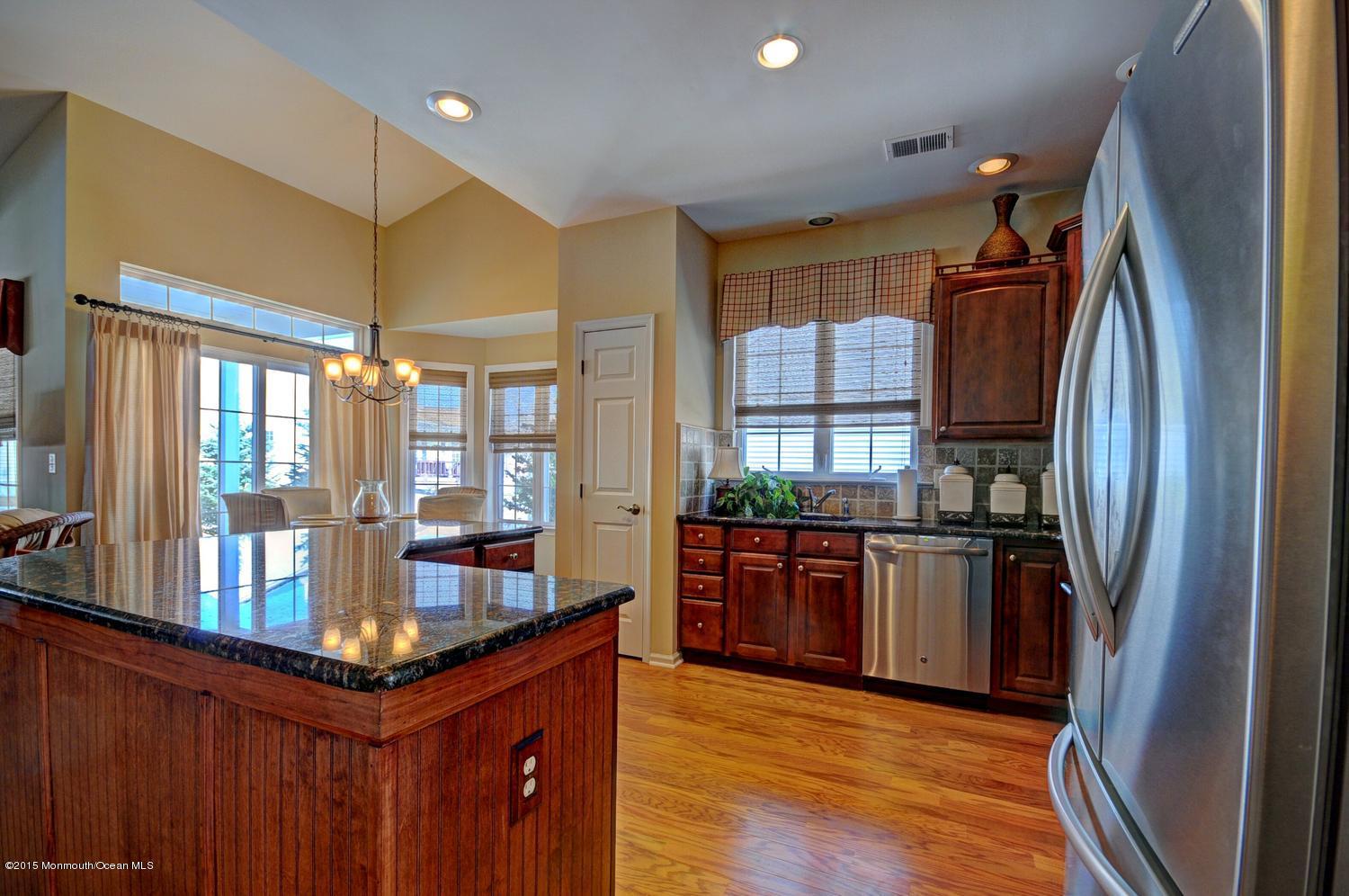 45 Pancoast Road Waretown, NJ 08758 - Photo 8 of 23 45 Pancoast Rd Ocean Township-large-012-