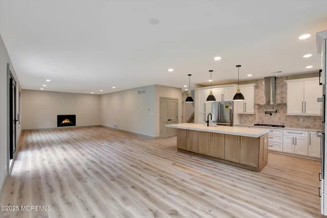 a view of empty room