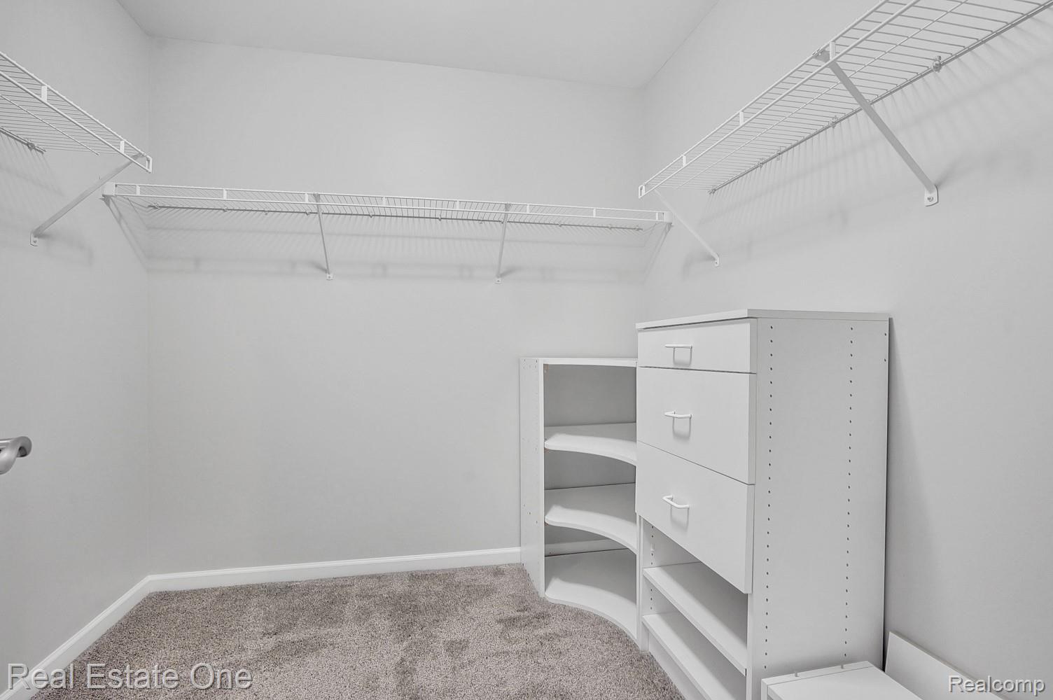 3440 Talbert Circle Rochester, MI 48307 - Photo 28 of 37 dsc09747-dsc09749.jpg