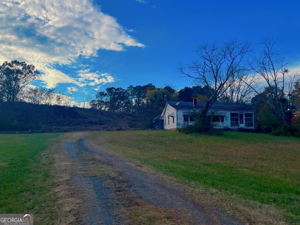 439 Westbrook Road Dalton, GA 30721 - Photo 2 of 9