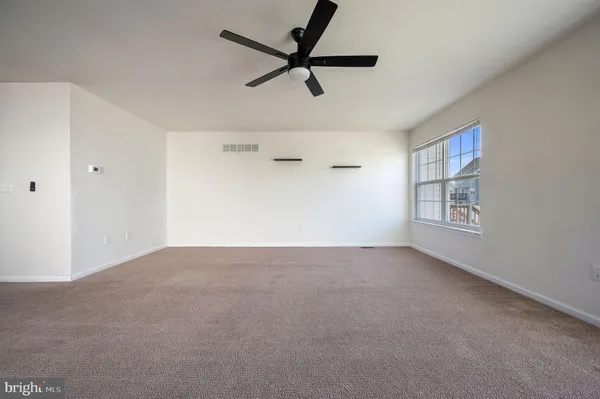 $2,100 | 340 Tribbitt, Dover, DE 19904