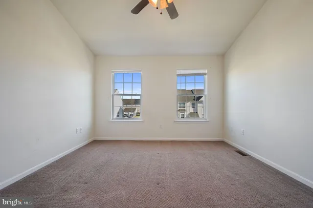 $2,300 | 340 Tribbitt, Dover, DE 19904