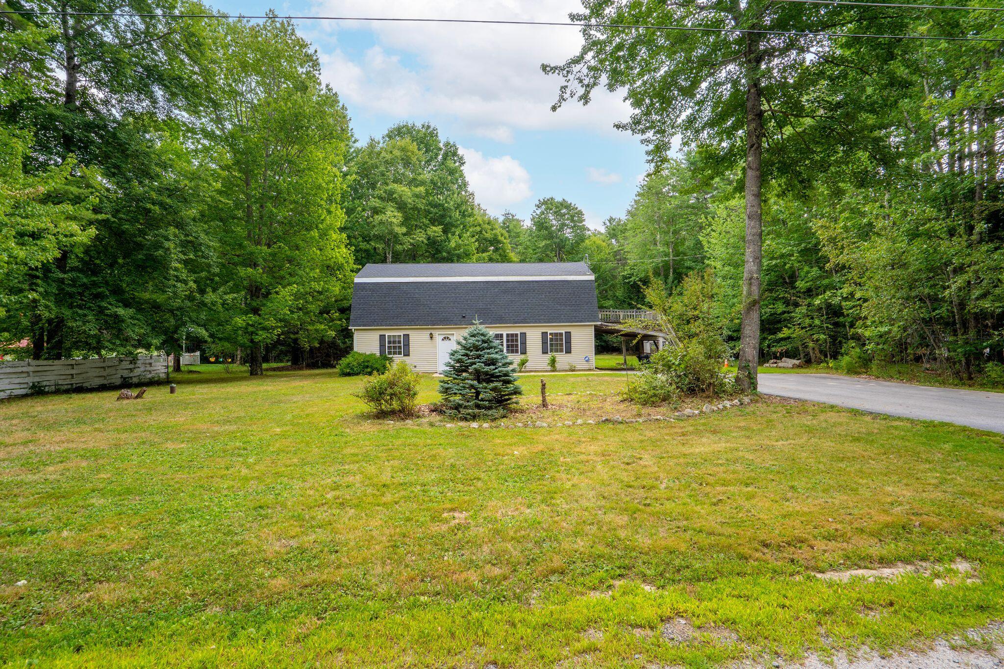 12 Dolimont Road Raymond, ME 04071 - Photo 3 of 50 3_DSC07331