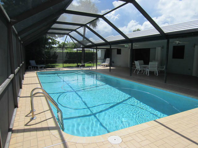 253 Puritan Road West Palm Beach, FL 33405 - Photo 37 of 43 POOL