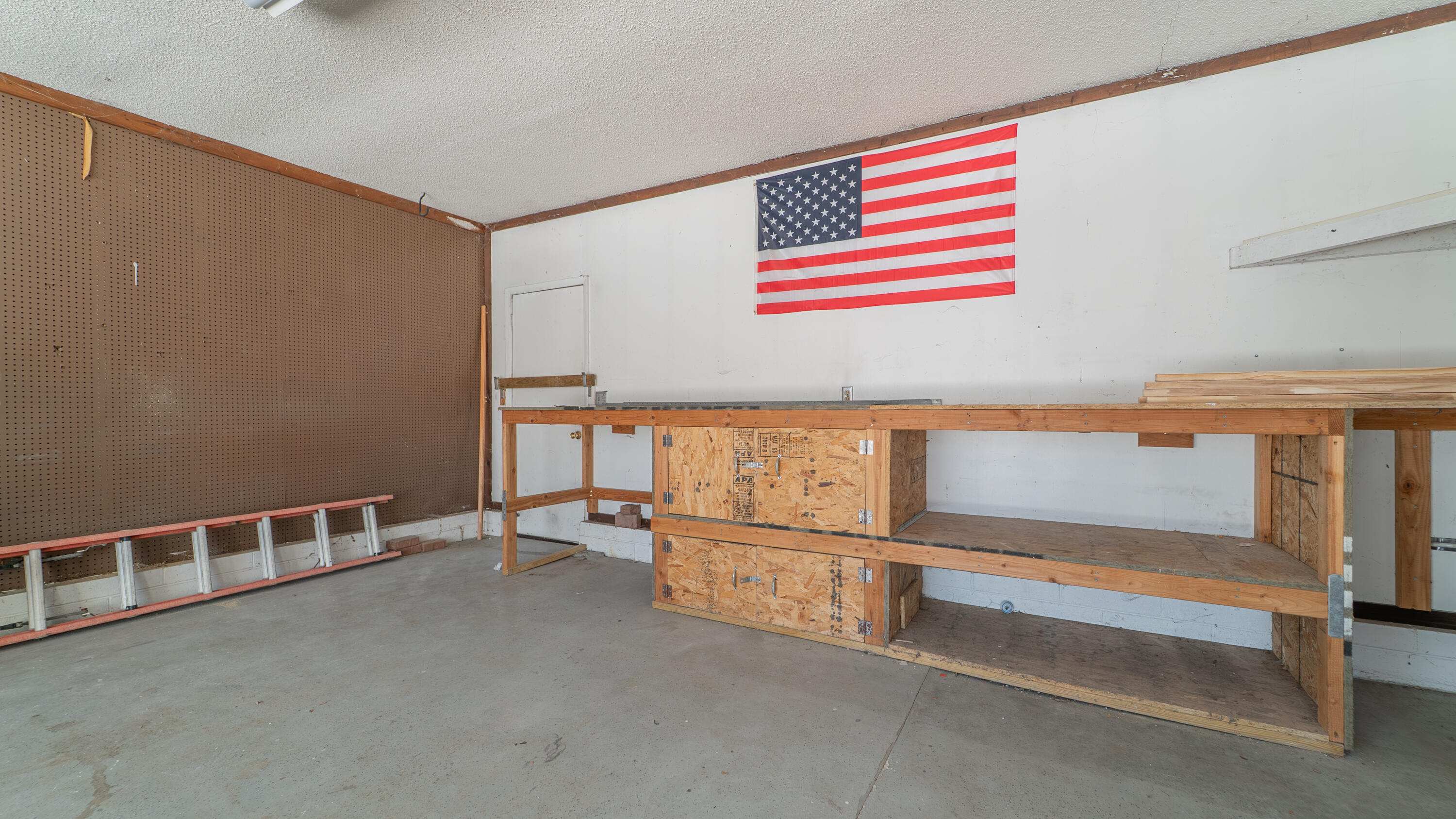 9380 Mckinley Street Crown Point, IN 46307 - Photo 38 of 41 a view of livingroom with furniture