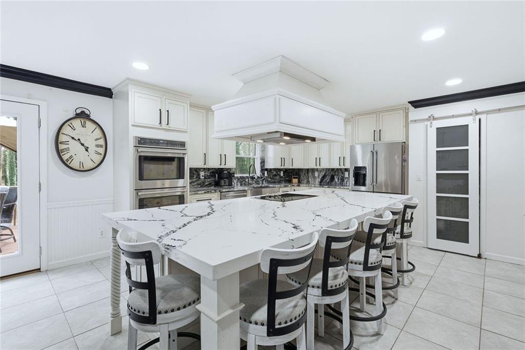 600 Springlake Road Lawrenceville, GA 30045 - Photo 3 of 24