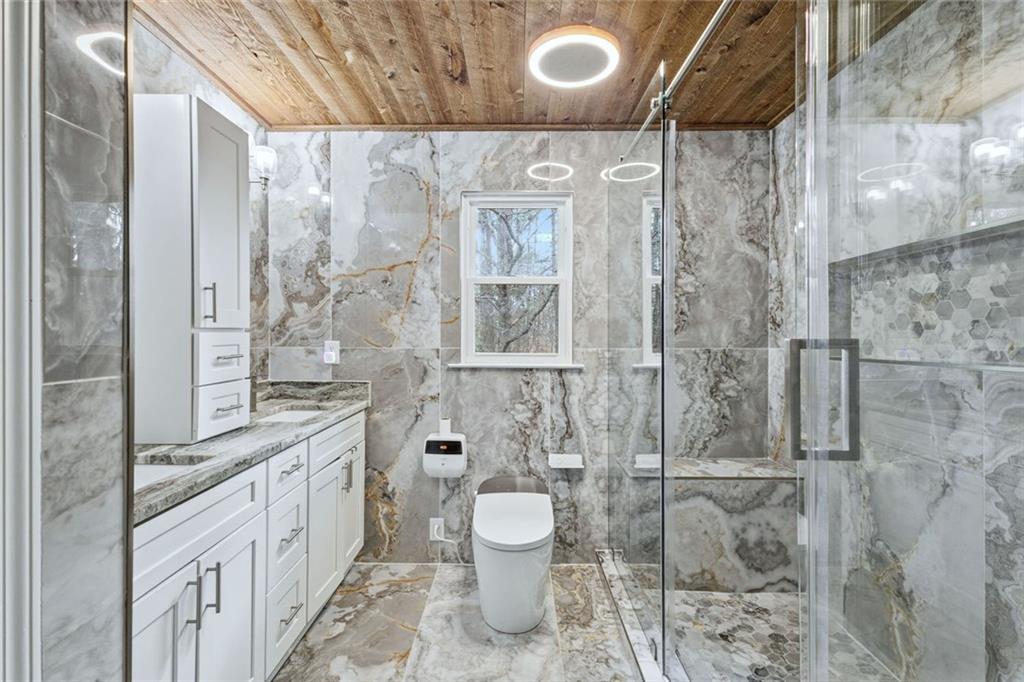 600 Springlake Road Lawrenceville, GA 30045 - Photo 7 of 24