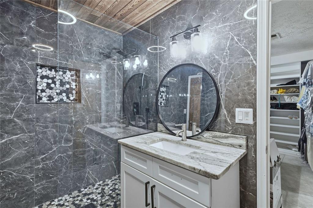 600 Springlake Road Lawrenceville, GA 30045 - Photo 9 of 24