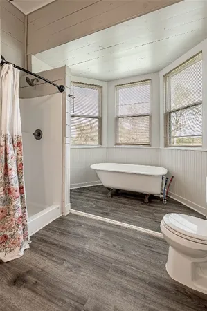 $1,400 | 246 Fm 405, Huntsville, TX 77320