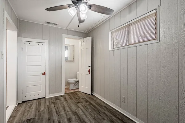 $1,400 | 246 Fm 405, Huntsville, TX 77320
