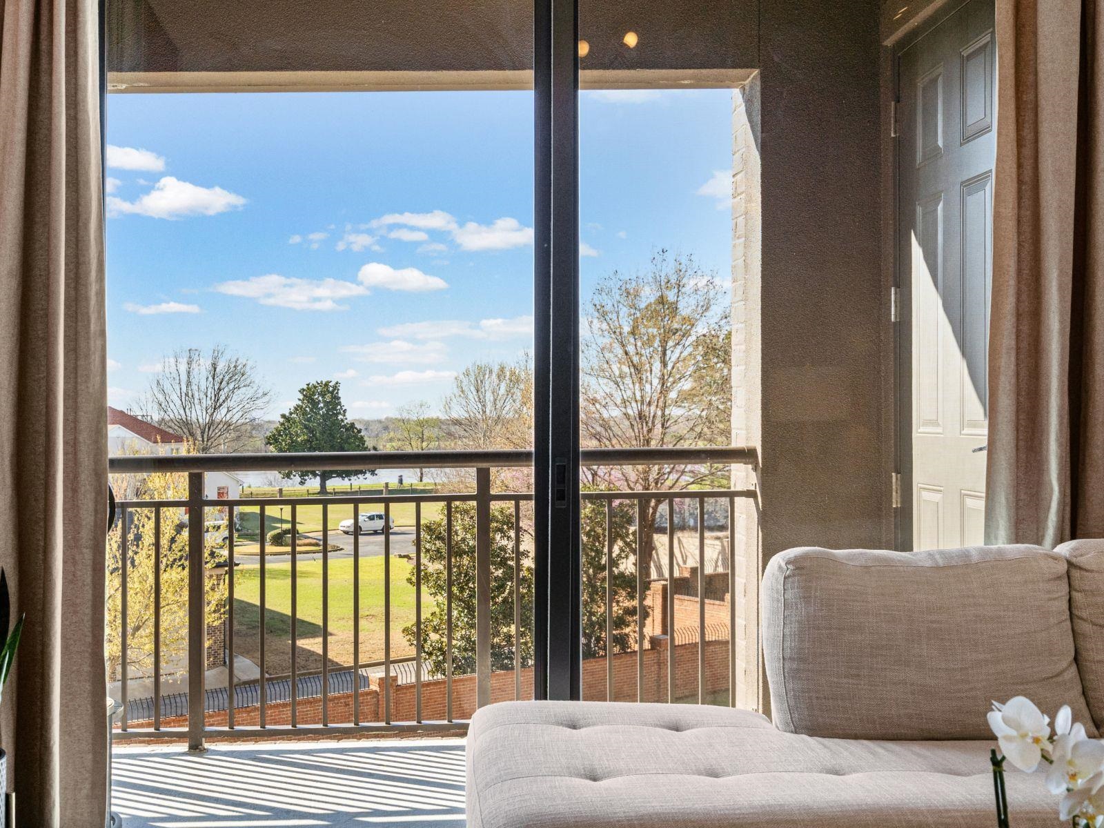 717 Riverside Drive, Unit 307 Memphis, TN 38103 - Photo 13 of 20