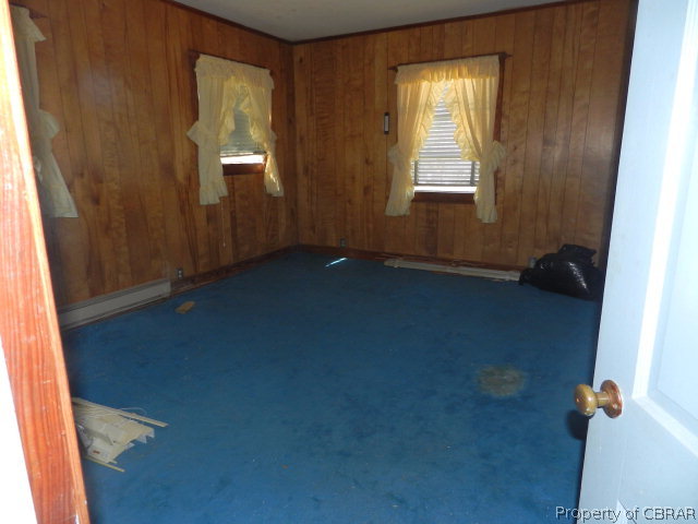 573 Possum Point Road Port Haywood, VA 23138 - Photo 8 of 22