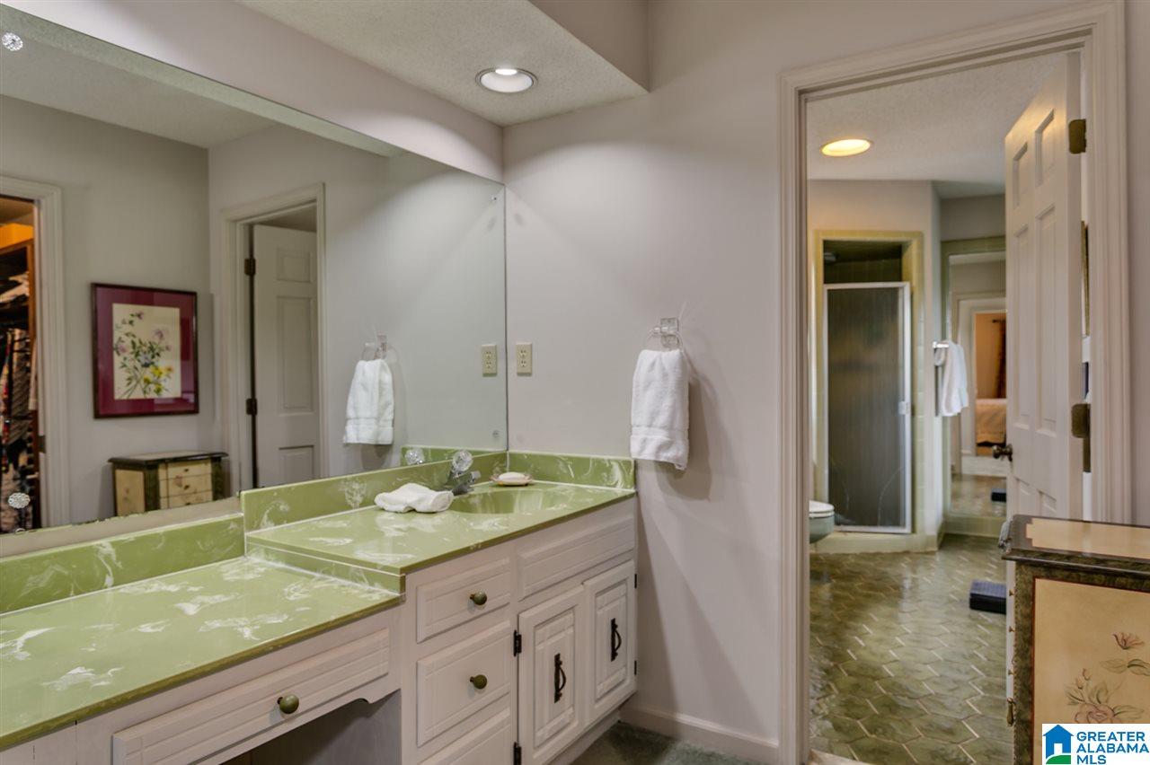 1729 Cedarwood Road Birmingham, AL 35216 - Photo 25 of 46