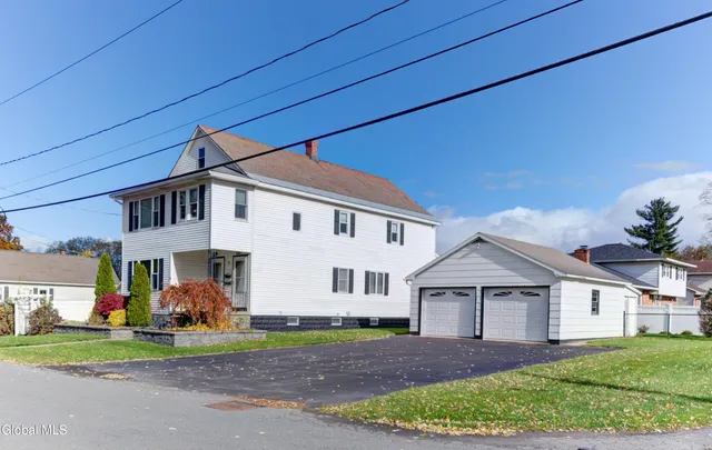 $375,000 | 32 Wedgewood Avenue, Rotterdam, NY 12303