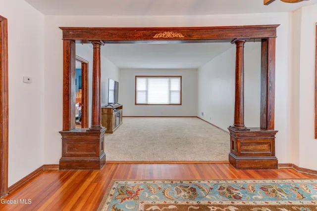 $375,000 | 32 Wedgewood Avenue, Rotterdam, NY 12303