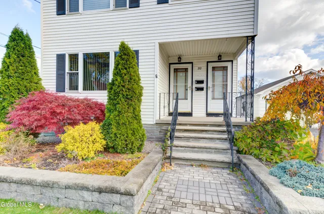 $375,000 | 32 Wedgewood Avenue, Rotterdam, NY 12303