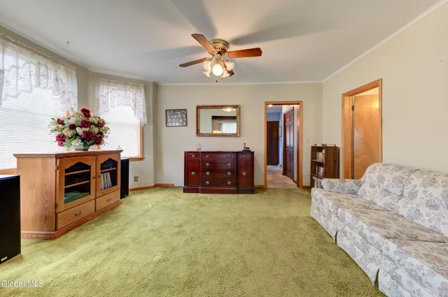 $375,000 | 32 Wedgewood Avenue, Rotterdam, NY 12303