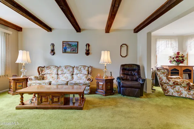 $375,000 | 32 Wedgewood Avenue, Rotterdam, NY 12303