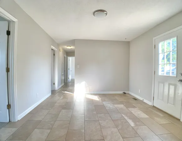 $1,395 | 102 Nuthatch Circle, Clarksville, TN 37042