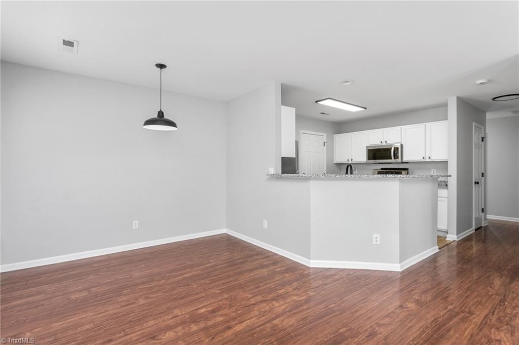 4714 Byers Road Greensboro, NC 27405 - Photo 5 of 29