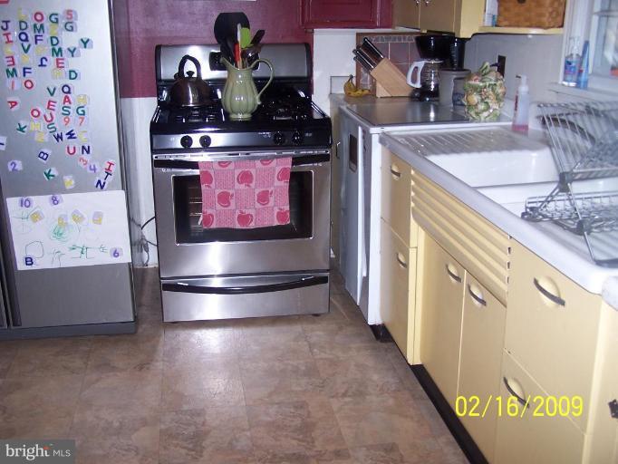32 Randolph Road Fredericksburg, VA 22405 - Photo 13 of 14 Kitchen #2