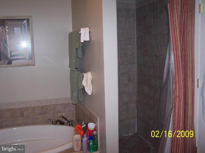 32 Randolph Road Fredericksburg, VA 22405 - Photo 7 of 14 Master Bath #2