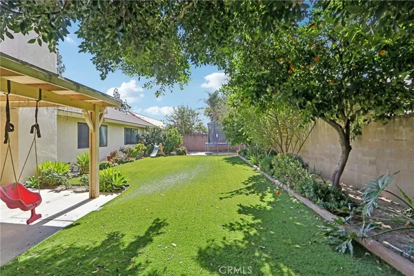 $1,099,000 | 7815 Vassar Avenue, Canoga Park, CA 91304
