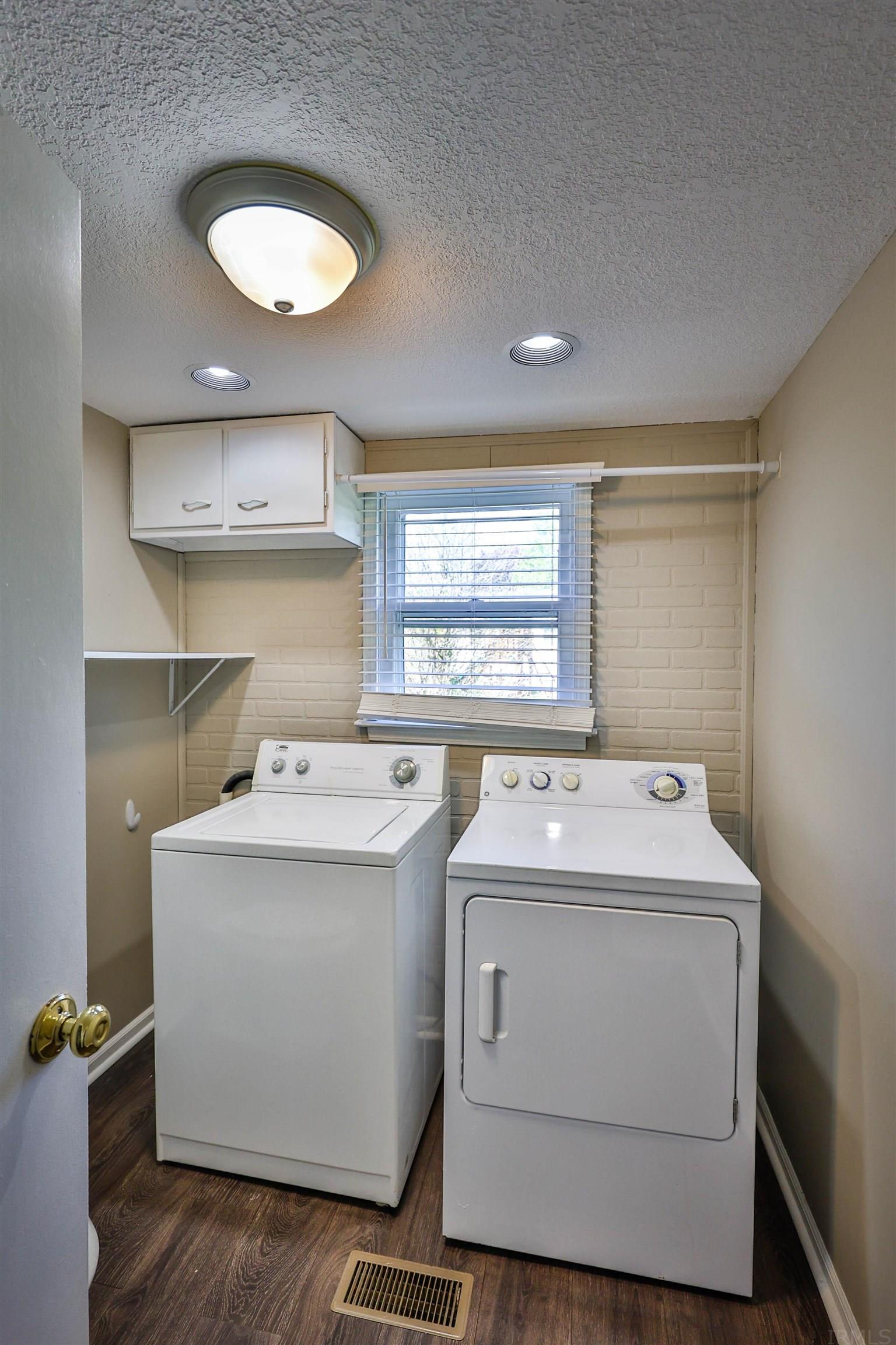 1728 Madison Street Decatur, IN 46733 - Photo 14 of 23